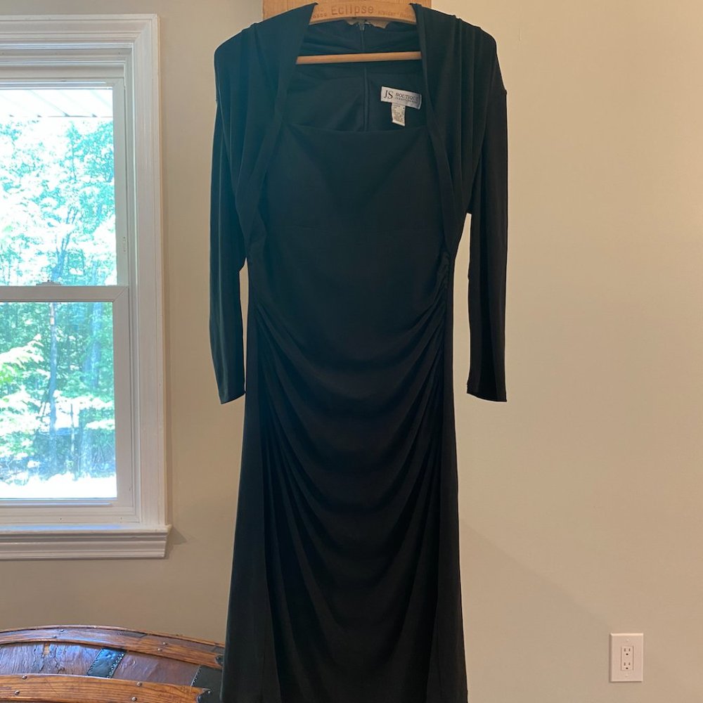 formal 3/4 sleeves dress